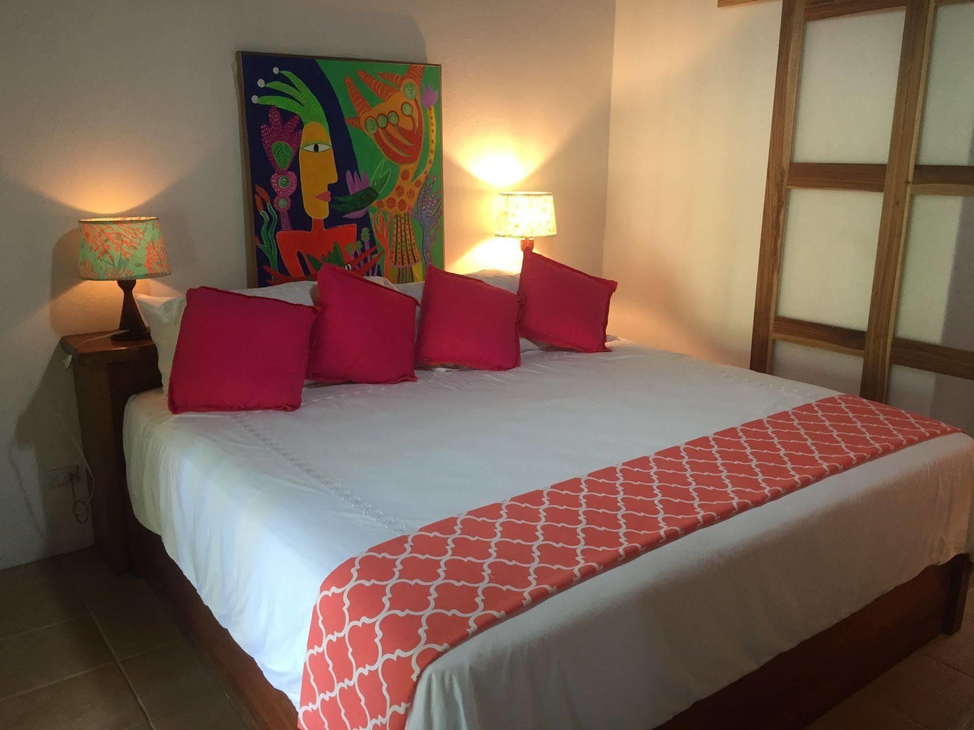 Magellan Boutique Hotel Cahuita Exterior foto